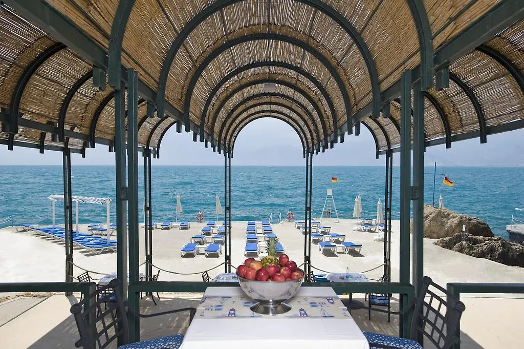 Divan Antalya Talya-1